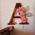 Cake topper lettre et fleurs